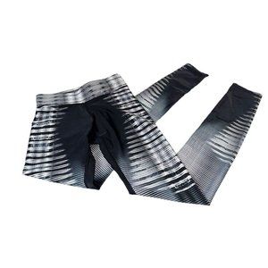 Human Performance Engineering Low Rise Ankle Leggings Size XXS Black White